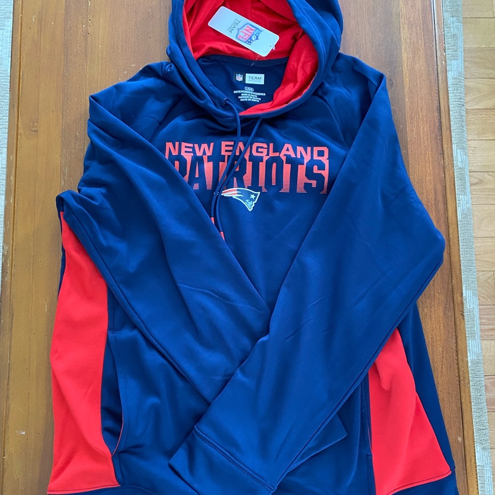NWT New England Patriots Hoodie Sweatshirt